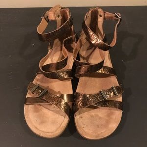 Ugg Metallic Flat Sandals